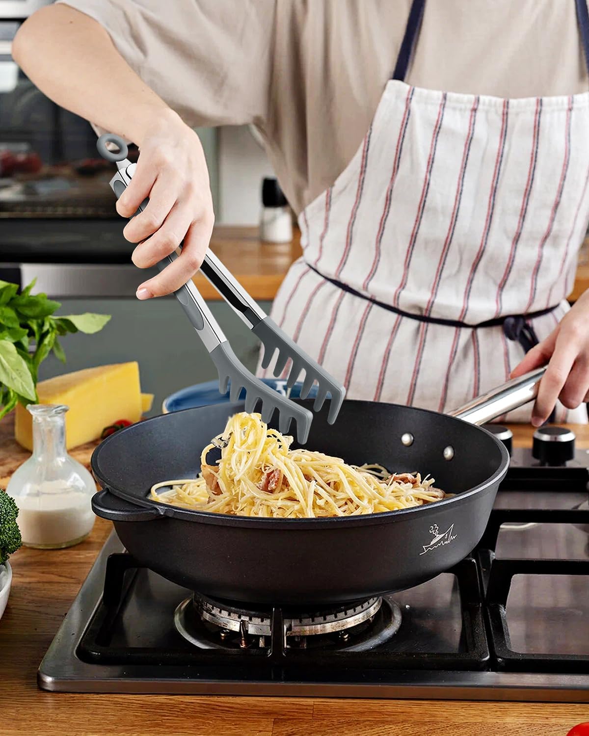 Silicone Spaghetti Spoon & Pasta Tong, Non-Stick Stainless Steel Handle Pasta Fork Set with Teeth, Food Clip for Easy Serving of Noodles (Black)