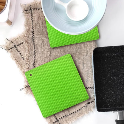 Silicone Square Trivets Mat, 6 Packs Multipurpose Non Slip Heat Resistant Pot Holder-Black