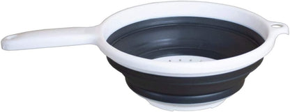 Collapsible Kitchen Strainer with Handle - Silicone Colander - Collapsible Colander and Strainer to Rinse your Pasta, Salad Leaves, Fruits, & Vegetables - Heavy Duty Foldable Heat Resistant