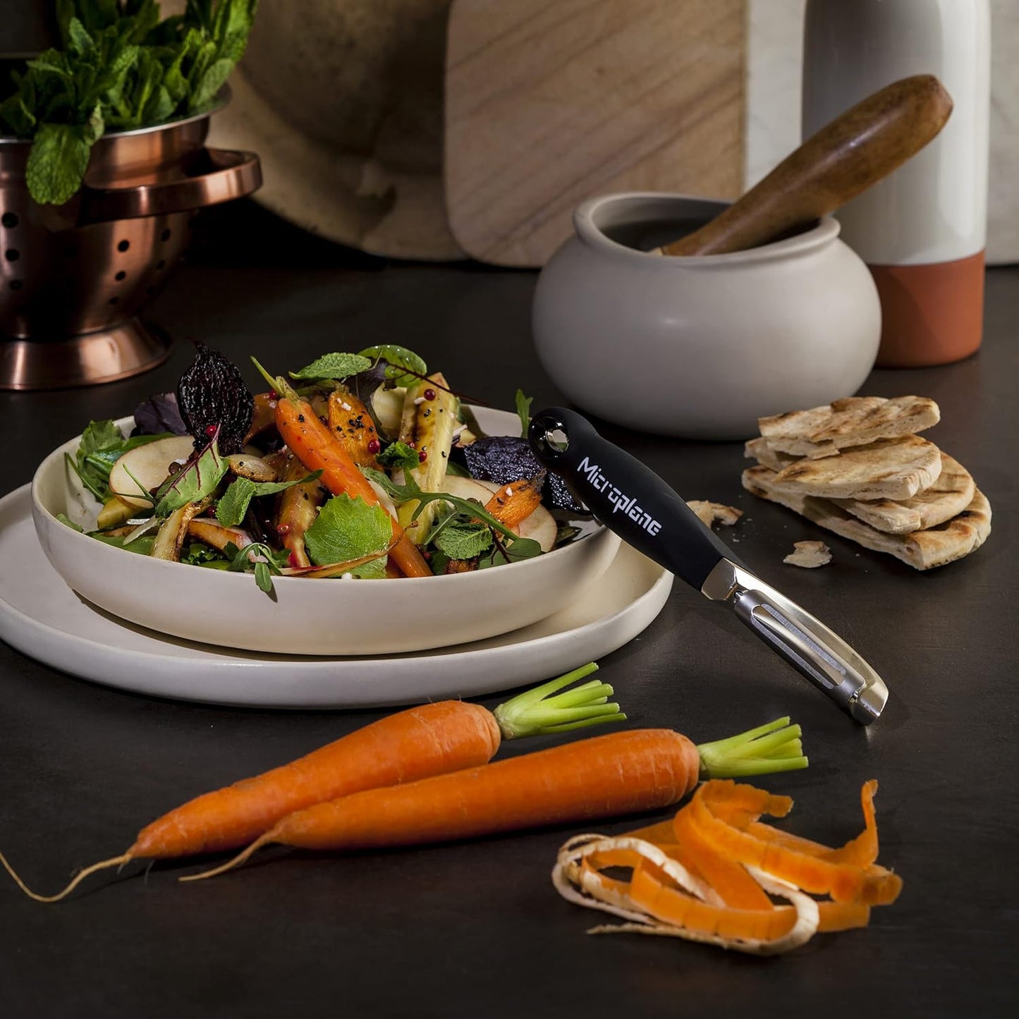 Stainless Steel Professional Swivel Peeler, Sharp Blade for Effortless Peeling of Hard Fruits and Vegetables, Kitchen Peeler for Home Cooks and Professional Chefs