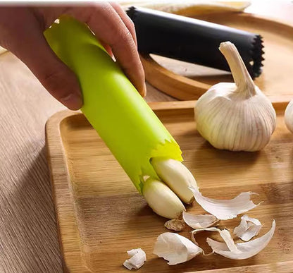Garlic Peeler, 13 X 3.5cm Silicone Portable Garlic Peeler Roller, Garlic Peeler Skin Remover, Garlic Tube Rollers Skin Remover, Garlic Roller, Green Kitchen Tool