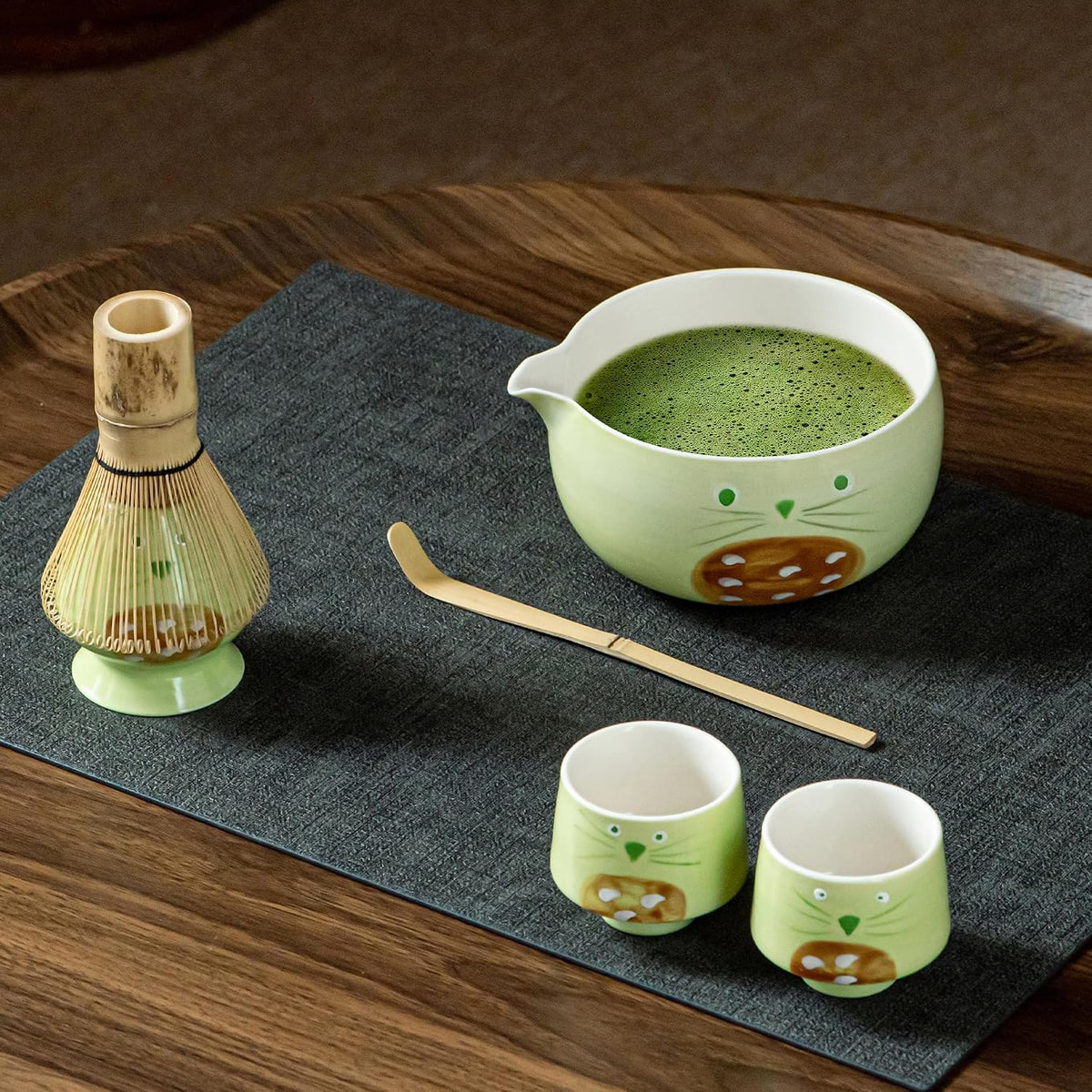 Matcha Whisk Set with Spout, Bowl & Holder, Cute Ceramic Teacups-Strawberry