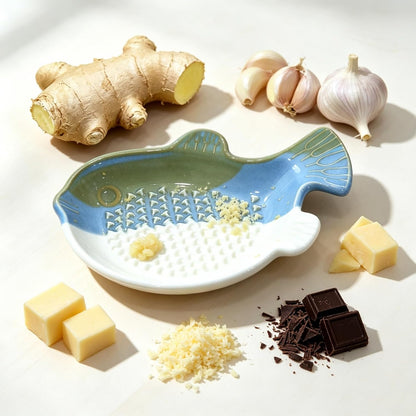 1PCS Ceramic Fish Ginger Grater with Brush 4.8 Inch | Ceramic Grater with Fish-shape, Dishwasher Safe. Includes Cleaning Brush, For Wasabi, Carrot, Cucumber, Kitchen Gadget