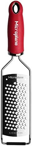 Microplane Gourmet Series Cheese Grater with Soft Touch Handle (Extra Coarse, Black)