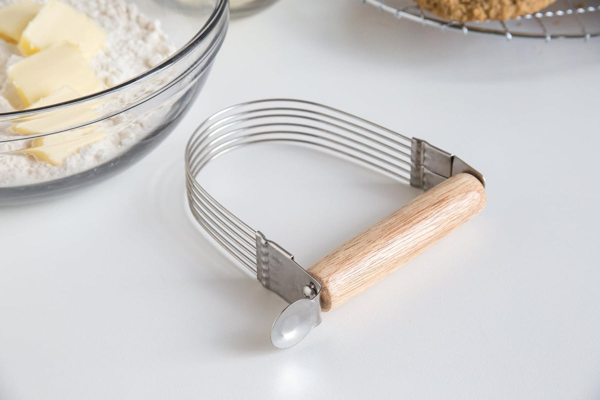 Fox Run 58544 Wire Pastry Blender 5" Steel and Wood