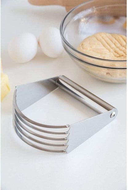 Fox Run 58544 Wire Pastry Blender 5" Steel and Wood