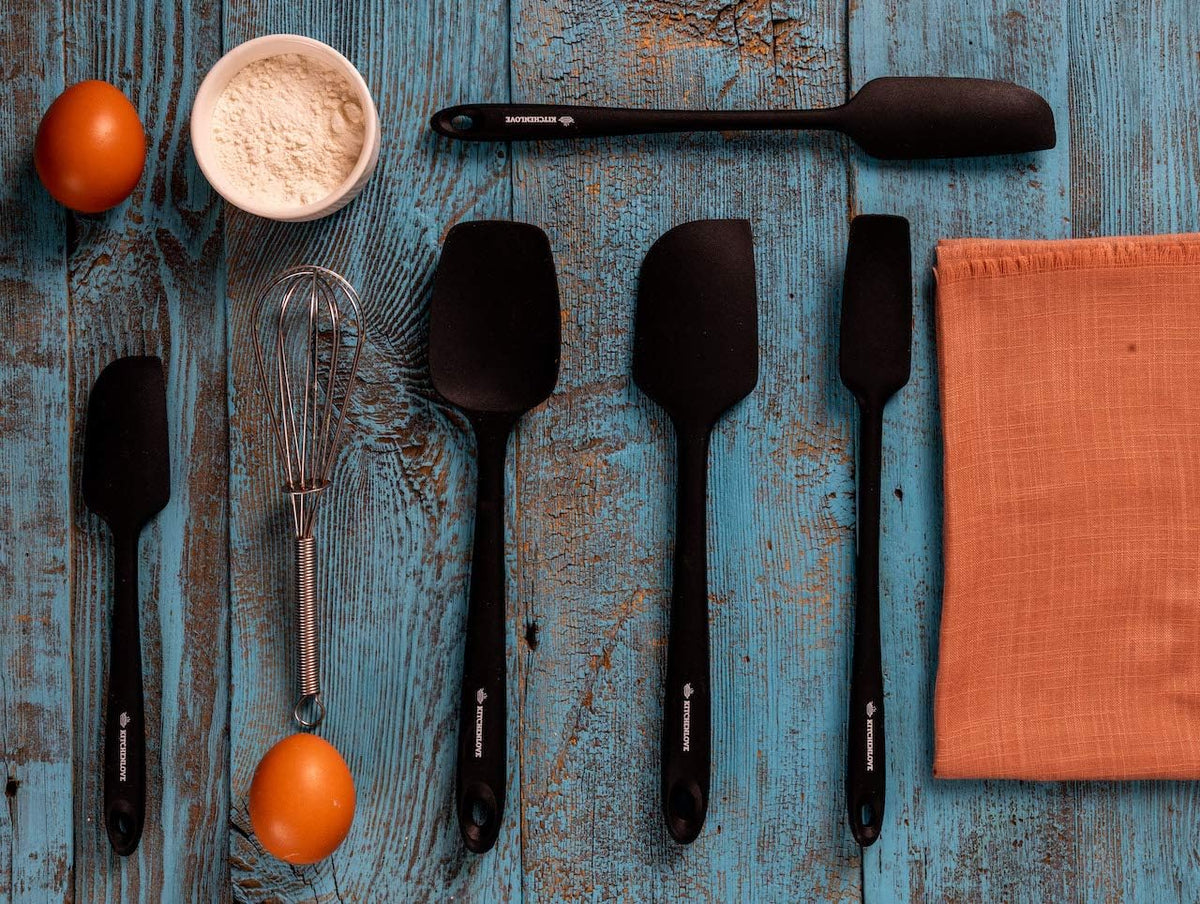 Premium 600°F Heat Resistant 5 Piece Silicone Spatula Set for Baking, Cooking, Mixing - Non-Stick with High Grade S-Iron Steel Core - One Piece Seamless Design - BPA Free (Black)