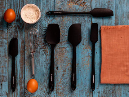 Premium 600°F Heat Resistant 5 Piece Silicone Spatula Set for Baking, Cooking, Mixing - Non-Stick with High Grade S-Iron Steel Core - One Piece Seamless Design - BPA Free (Black)