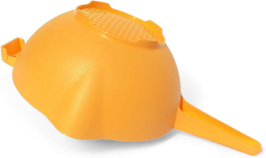 2 Quart Colander Strainer with Handle in Orange