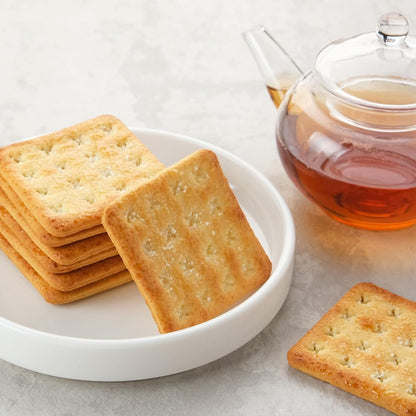 5 Pieces Biscuit Cutter with Handle, Stainless Steel Baking Essential Tool for Effortless Square Cookie Shaping,Pastry,Cake Decoration Creation–Precise Cut Utensil for Dumpling,Scone, Donut