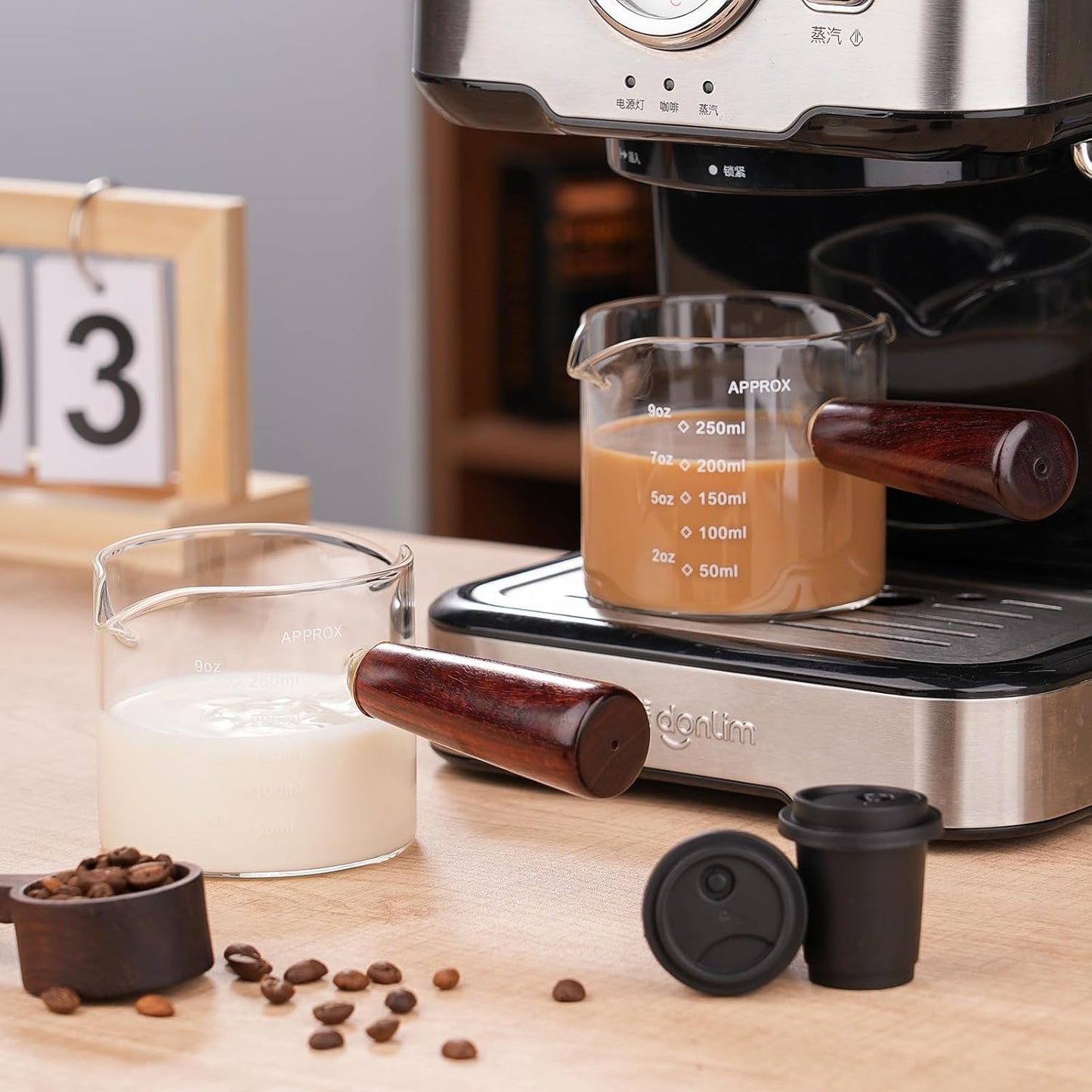250ML/8.5OZ Measuring Cup Espresso Shot Glasses Double Spouts Large Coffee Cup with Wood Handle Triple Pitcher Milk Cup Parts Clear Glass (250ml-1pack)