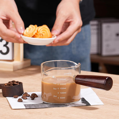 250ML/8.5OZ Measuring Cup Espresso Shot Glasses Double Spouts Large Coffee Cup with Wood Handle Triple Pitcher Milk Cup Parts Clear Glass (250ml-1pack)