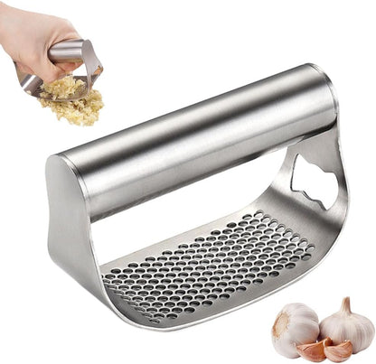 Stainless Steel Garlic Presser, Garlic Press Rocker Heavy Duty Stainless Steel Garlic Mincer, Garlic Chopper with Peeler And Cleaning Brush for Smash Garlic Kitchen Tools (B)