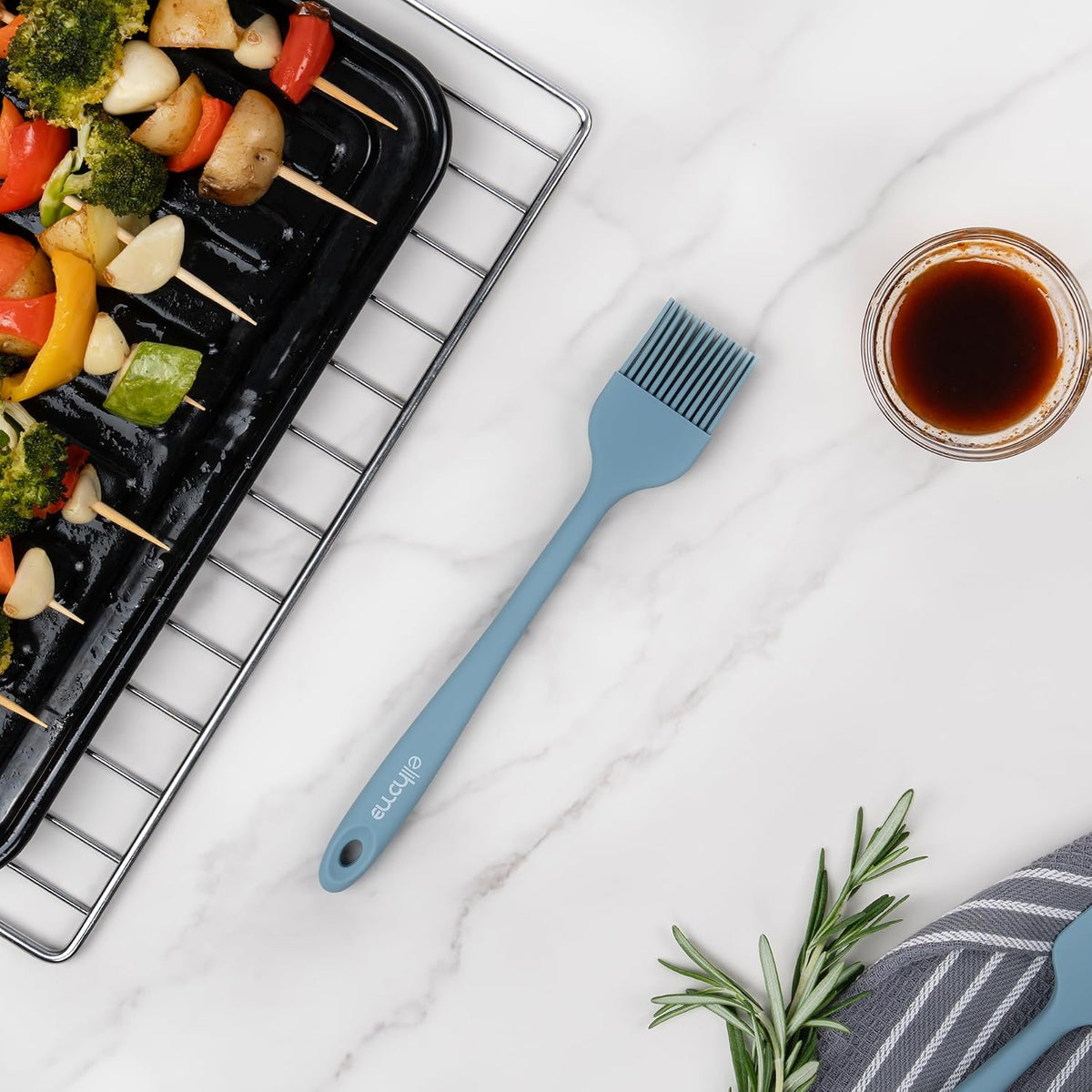 Mini Silicone Basting Pastry Brush, Cooking Brush for Oil Sauce Butter Marinades, Food Brushes for BBQ Grill Kitchen Baking, Baster Brushes Baste Pastries Cakes Meat Desserts, Food Grade, Sage
