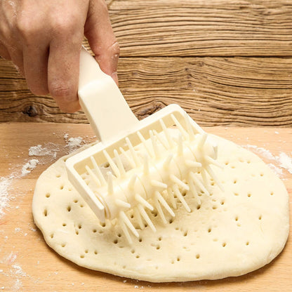 2 Pcs Pizza Dough Roller Docker Set, Plastic Dough Docker Pastry Roller with Spikes Non-stick Wooden Rolling Pin for Cookie, Pie, Pastry, Bread, Crust