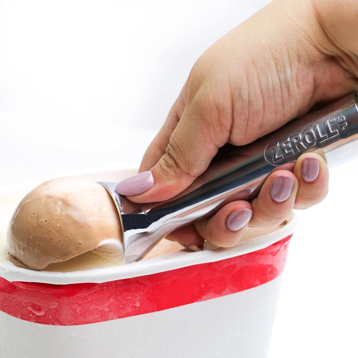 Original Ice Cream Scoop Unique Liquid Filled Heat Conductive Handle Simple One Piece Aluminum Design Easy Release Made in USA, 2.5-Ounce, Silver