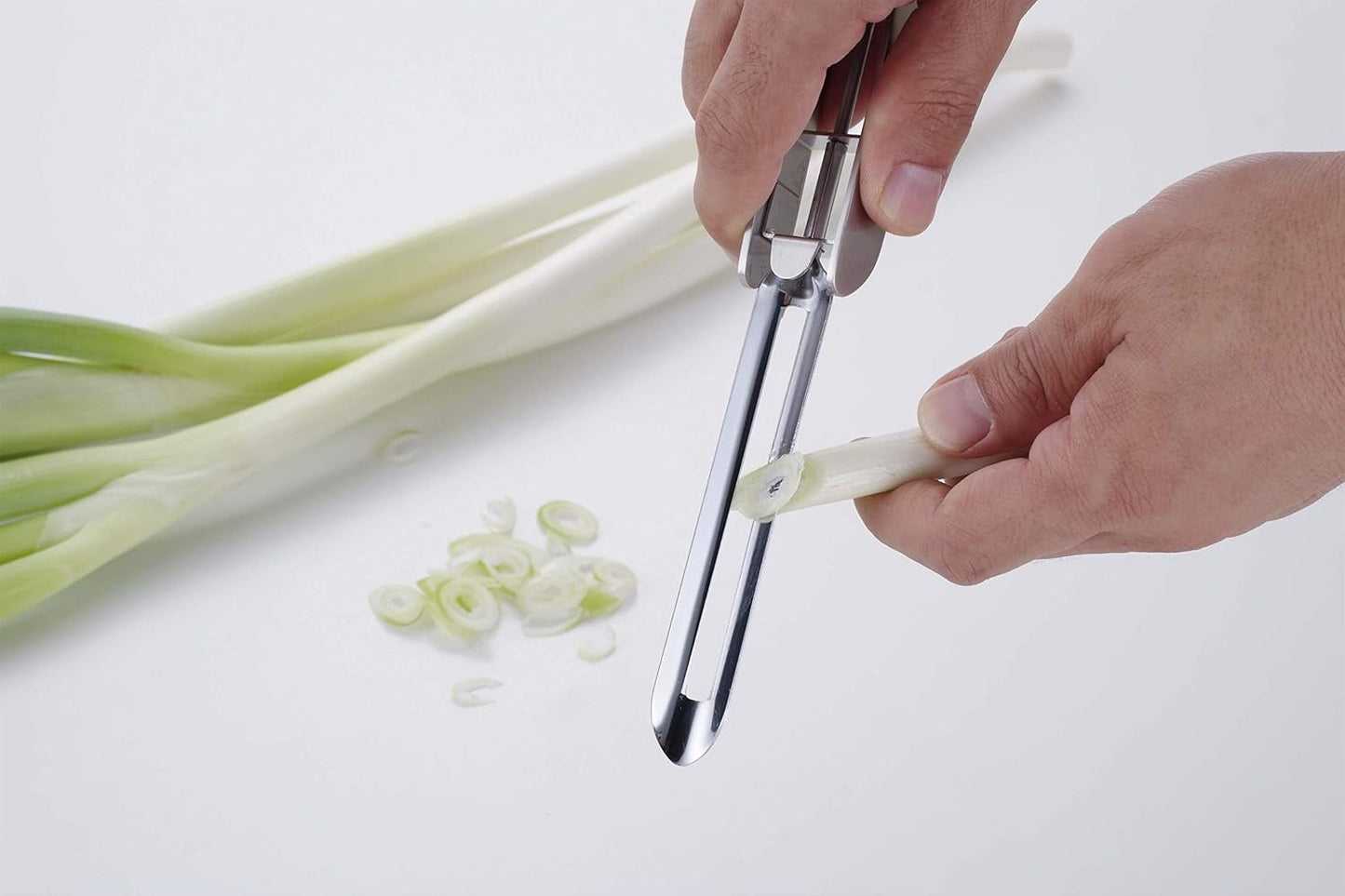 Stainless Steel Peeler Long Vegetable Peeler 8.5 inch Seki Japan | Potato Peeler Cabbage Peeler with Plastic Safety Cover
