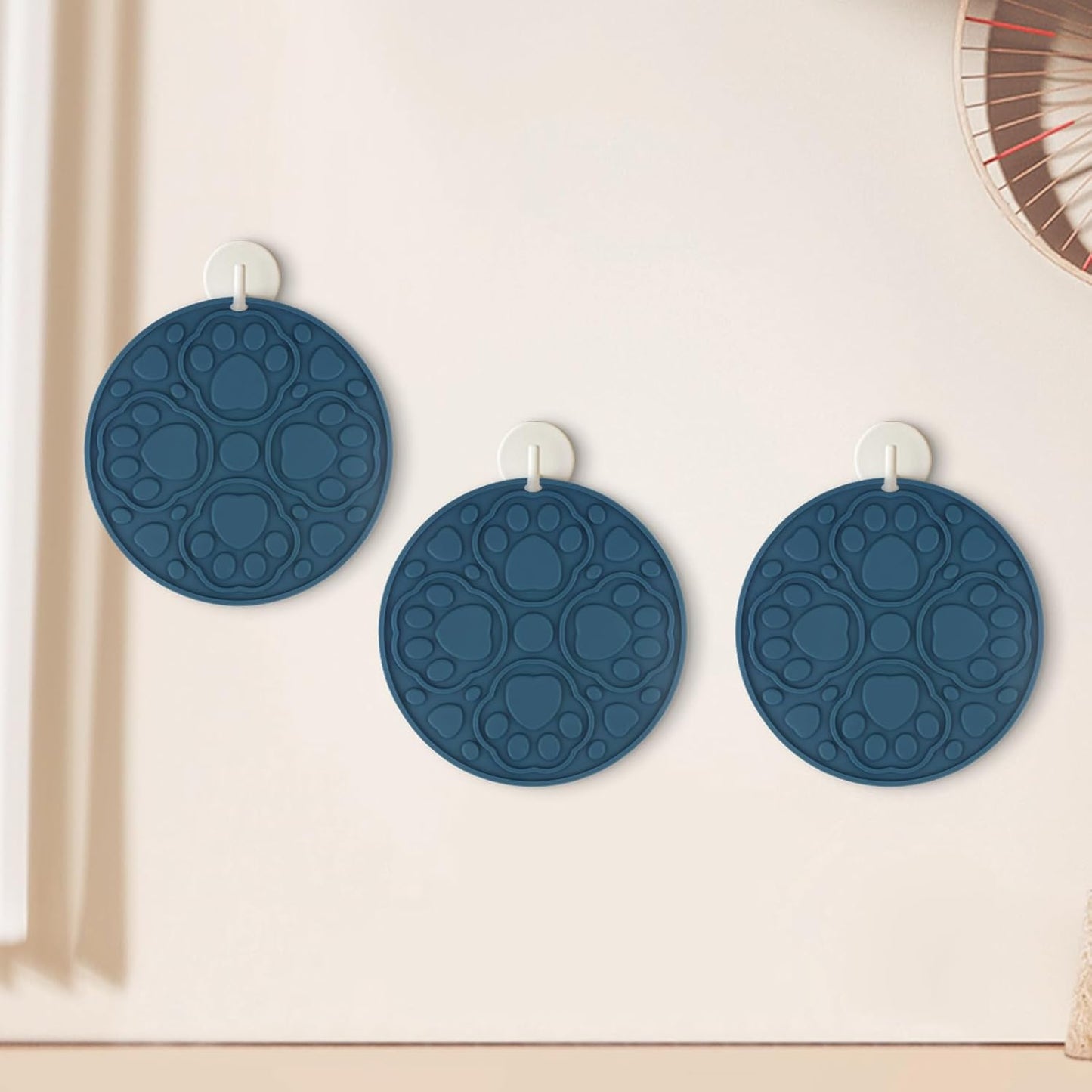 7 Inch Grey Silicone Trivet Mats Set for Hot Dishes 3 Pack | Non-Slip Heat Resistant Hot Pads Holders for Kitchen, Counter, Table - Anti Stain Plate Mats for Hot Pots and Pans
