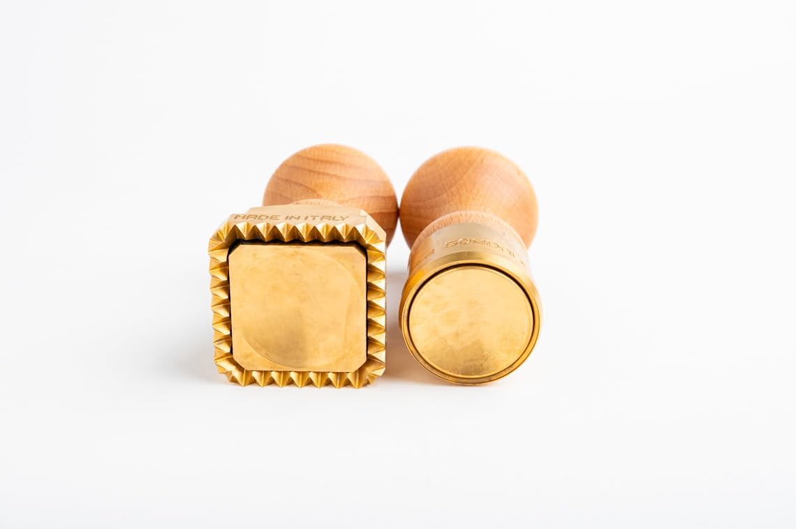 La Gondola Homemade Ravioli Stamp - Round Festooned 1.97in | Italian Pasta Making Tool for Home and Business | Brass & Natural Wood | Sturdy & Easy to Use Ravioli Stamp | Ravioli Cutter Made in Italy