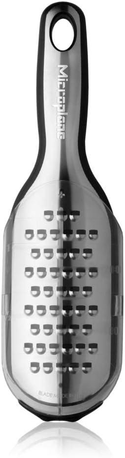 Microplane Elite Series Grater (Fine, Red)