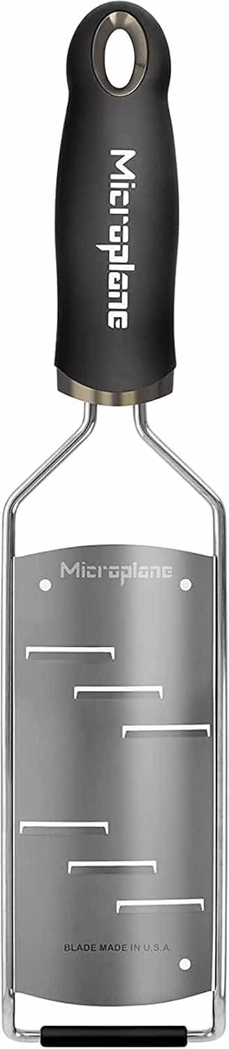 Microplane Gourmet Series Cheese Grater with Soft Touch Handle (Extra Coarse, Black)
