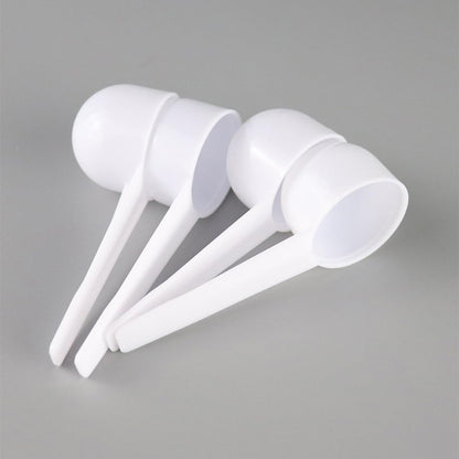 10Pcs 5 Gram/10 ml White Plastic Tablespoon Measuring Spoons with Long Handle Mini Powder Scoops Tiny Spoons for Measuring Coffee Grains Protein Spices (Round Bottom)