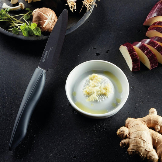 Advanced Ceramic Grater – Sharp Ginger, Garlic & Cheese Shredder | Ceramic Ginger Grater: Ultra-Sharp Non-Reactive Shredder for Garlic, Cheese, & Vegetables with Non-Slip Silicone Base
