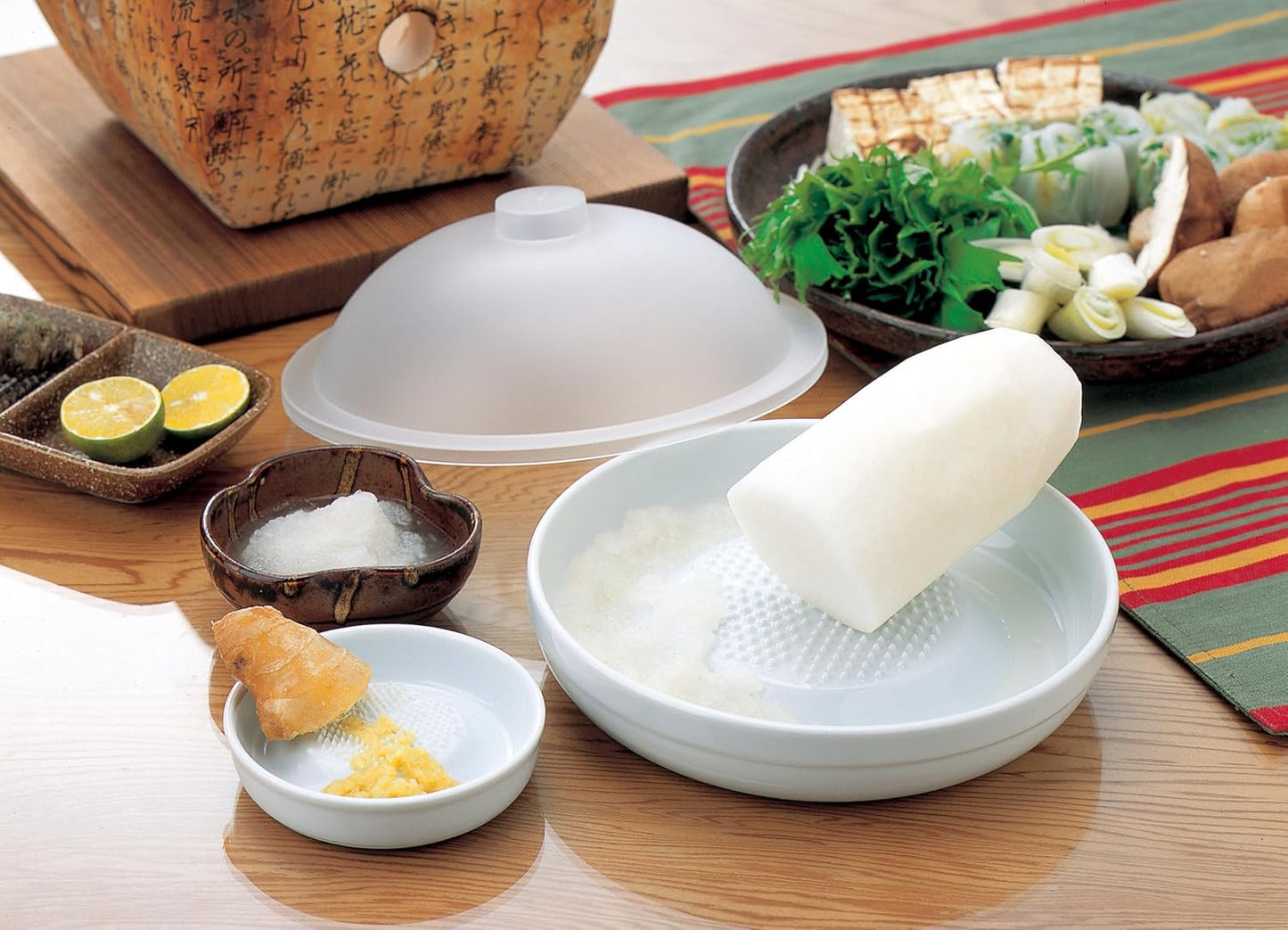 Advanced Ceramic Grater – Sharp Ginger, Garlic & Cheese Shredder | Ceramic Ginger Grater: Ultra-Sharp Non-Reactive Shredder for Garlic, Cheese, & Vegetables with Non-Slip Silicone Base