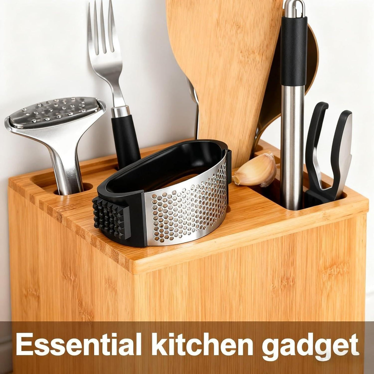 Stainless Steel Garlic Press Rocker, Portable Kitchen Essential, Ergonomic Handle Design, Easy Mincing Crusher (Black)