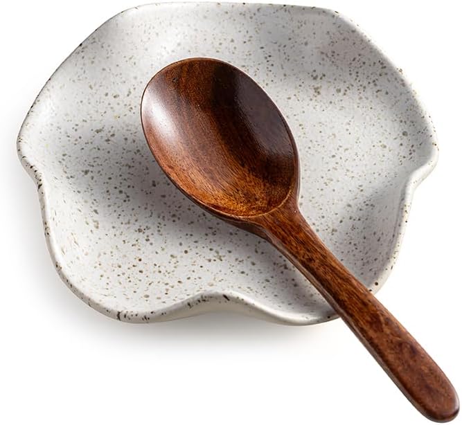Miamolo Spoon Rest for Stove Top, Spoon Holder for Stove, 5.3In Ceramic Spoon Rest for Kitchen Counter, Coffee Spoon Holder with Ruffled Edge, Farmhouse Spatula Holder for Kitchen Decor, Beige