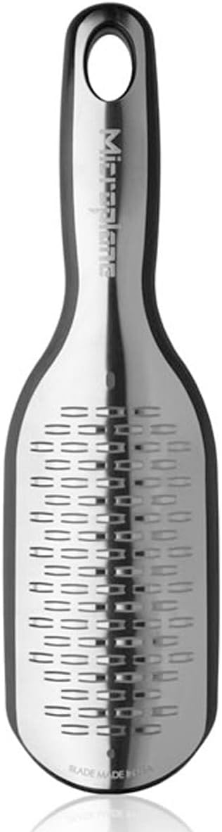 Microplane Elite Series Grater (Fine, Red)