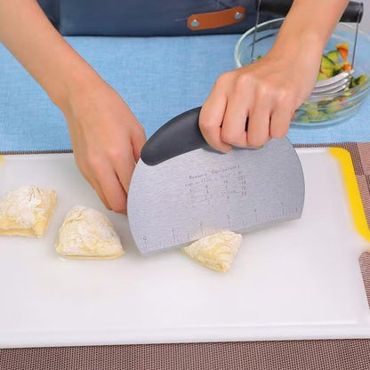Multipurpose Pro Heavy Duty Stainless Steel Dough Pastry Scraper Cutter Chopper Pizza Cutter with Measuring Scale and Ergonomic Rubber Non-Slip Grip (Black, 1 PCS)