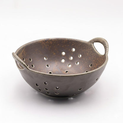 8" Ceramic Berry Colander with Handles, Reactive Glaze Fruit Washing Bowl, Rustic Stoneware Pasta Strainer for Kitchen (Charcoal Grey)