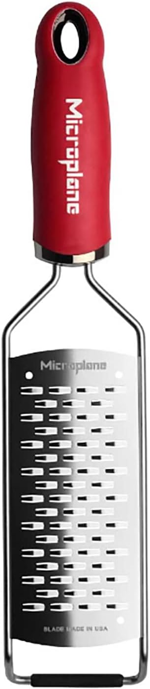 Microplane Gourmet Series Cheese Grater with Soft Touch Handle (Extra Coarse, Black)