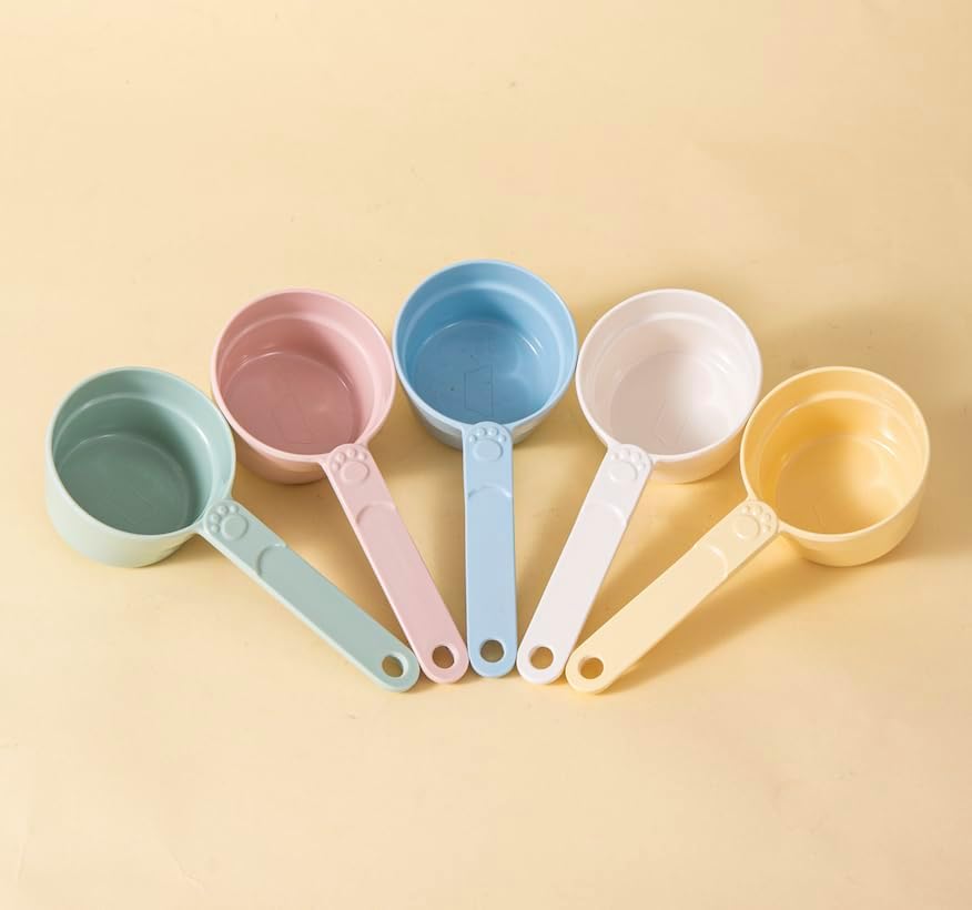 1/2 Cup Dog Food Scoop, Extra Long Handle Sturdy Melamine Pet Food Measuring Scoop with Clear Marking Lines, BPA-Free, Shatterproof, Dishwasher Safe (Butter Yellow, 1/2 Cup)