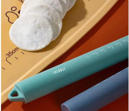 Small stainless Steel Inner Core Silicone Rolling Pin Non-stick Dough Roller (Green)