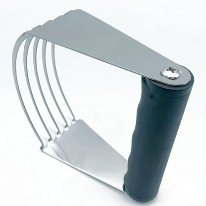 Stainless Steel Pastry Blender with Soft Grip Handle for Mixing Dough and Cutting Butter, Dishwasher Safe Baking Tool 11.5 x 10 x 4.5 cm Silver(A)