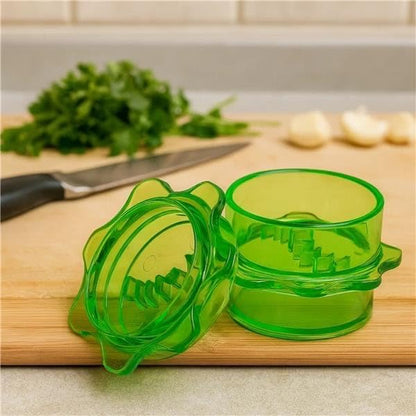 Angel’s Peel Lounge Grlic Mincer Manual Garlic for Quick Meal Preparation - Kitchen Tools for Mincing Grlic, Ginger, Herbs, Nuts (Clear Color)