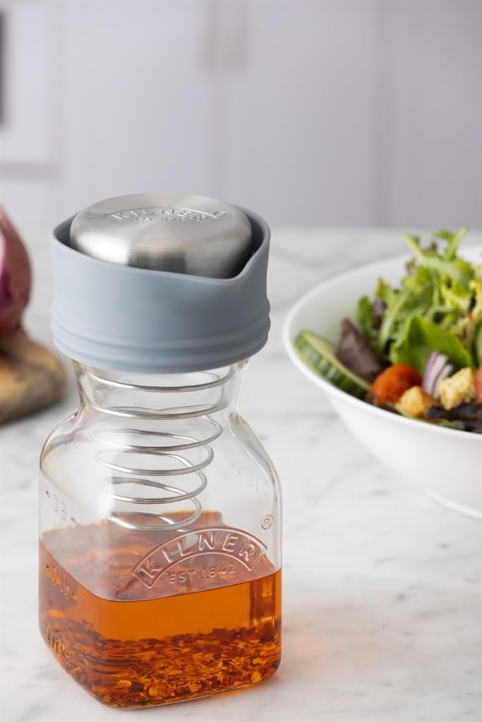 Kilner Salad Dressing Maker Set 0.5L Bottle Create Serve Store Homemade Dressings Vinaigrettes & Sauces | Dishwasher Safe | Includes Recipe Booklet & One-Piece Lid for Fridge Storage