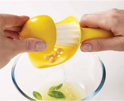 Joseph Joseph Catcher Citrus Reamer with Seed Catcher, Yellow