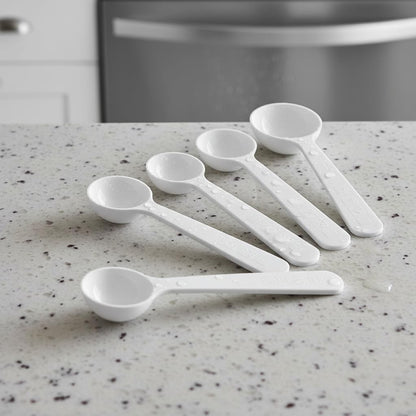 1g Plastic Measuring Spoons (2ml) – Pack of 10 Mini Scoops for Protein Poweder, Baby Formula, Baking, Coffee, Supplements – Approx. 1/5 Teaspoon Scoop (tsp)