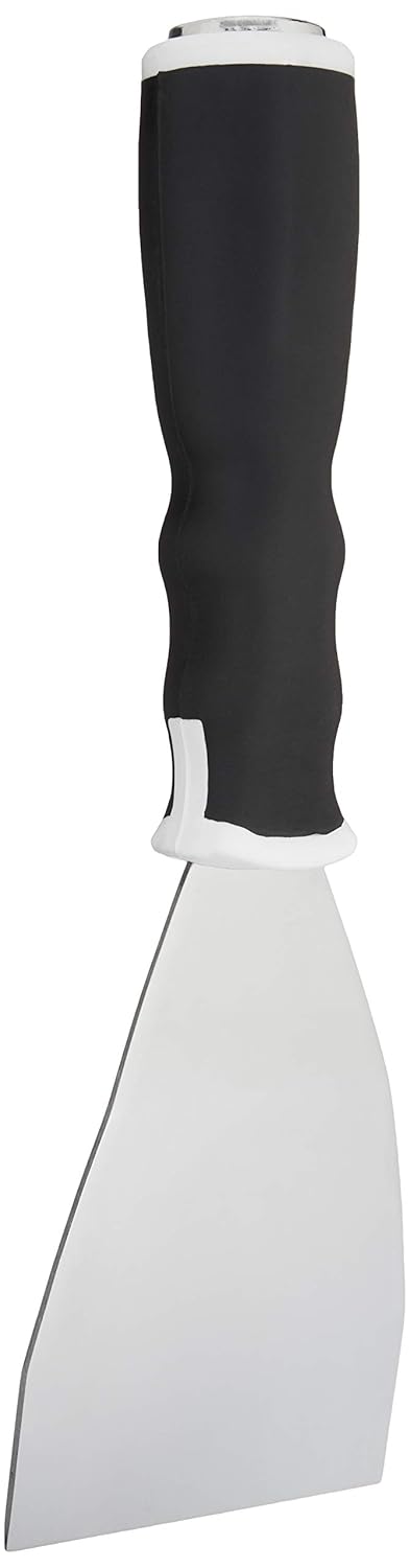 Amazon Basics Soft Grip Bent Scraper with Pole Socket, Heavy-Duty Hammer End for High-Reach Scraping, 3"