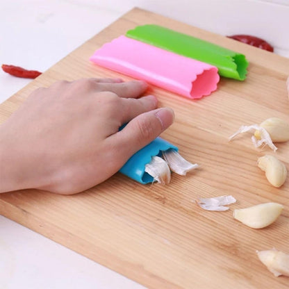 Garlic Peeler Silicone Garlic Skin Remover Roller Garlic Tube Rollers Skin Remover, Garlic Roller Peeling Tube Tool Useful Kitchen Tools(Green)