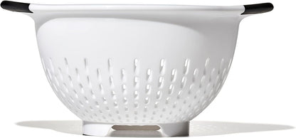 OXO Good Grips 3 QT Plastic Colander