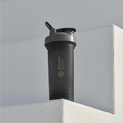 BlenderBottle Classic V2 Shaker Bottle Perfect for Protein Shakes and Pre Workout, 28-Ounce, Clear/Black