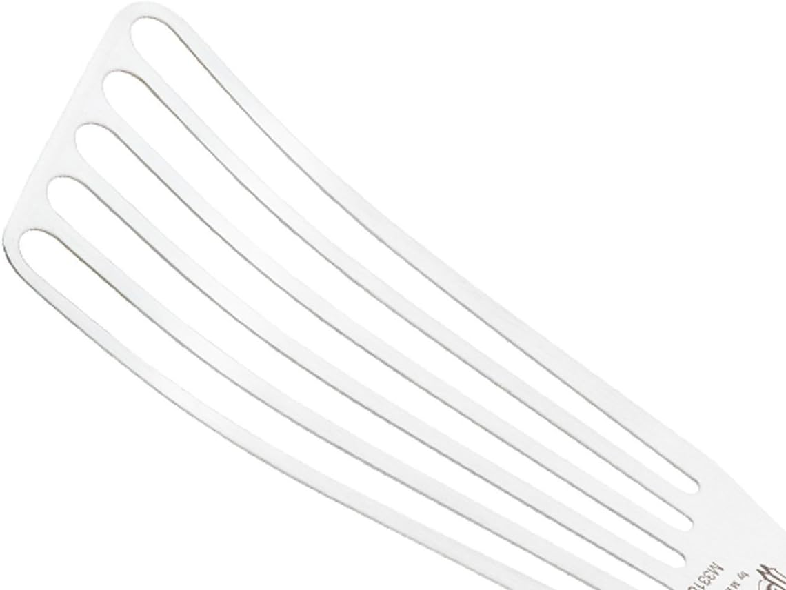Mercer Culinary Hell's Handle Large Fish Turner/Spatula, 4 Inch x 9 Inch