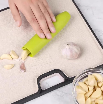 Garlic Peeler Tube, Silicone Garlic Roller, Easy to Peel Garlic Cloves, Useful Kitchen Tool for Garlic(3colors)