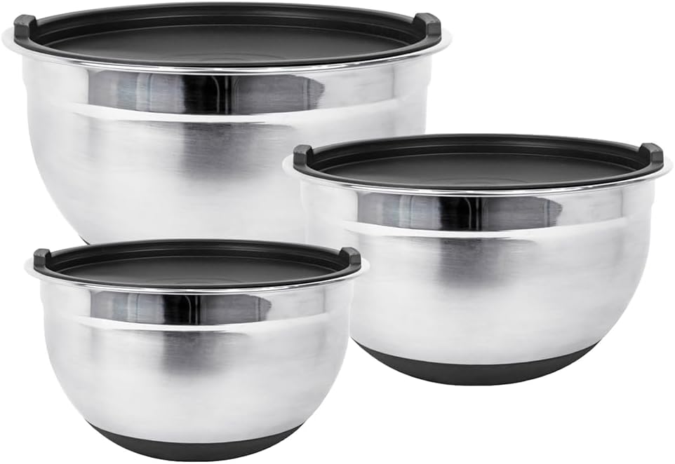 Stainless Steel Mixing Bowls with Lids and Non Slip Bases (Set of 5, Red)