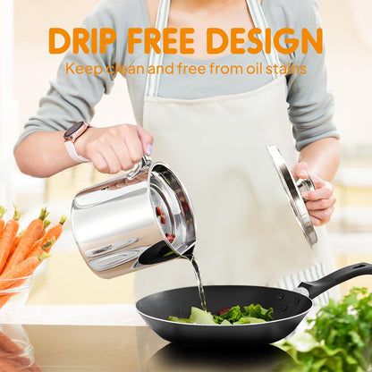 Grease Container Stainless Steel 2L / 67.6 fl oz Fine Mesh Strainer | Easy to Clean Large Spout Bacon Grease Saver Cooking Oil Keeper Stoarge Can with Dust-proof Lid Non-slip Tray Kitchen Frying