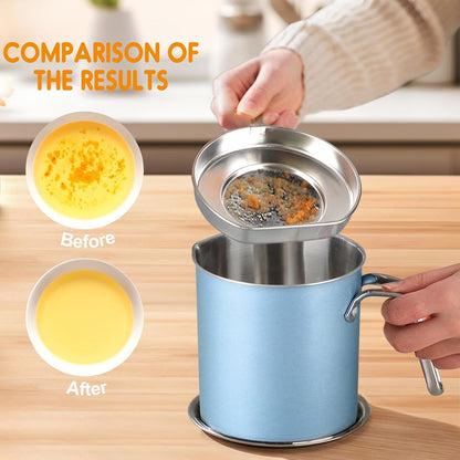 Grease Container Stainless Steel 2L / 67.6 fl oz Fine Mesh Strainer | Easy to Clean Large Spout Bacon Grease Saver Cooking Oil Keeper Stoarge Can with Dust-proof Lid Non-slip Tray Kitchen Frying